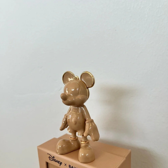 Disney x baublebar Mickey Mouse Beige Bag Charm NIB main image 4